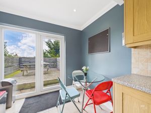 Photo 21- click for photo gallery